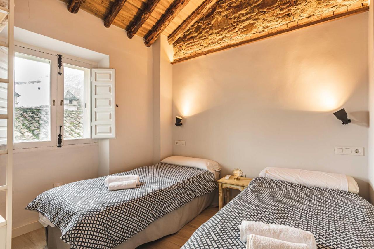 Apartamento Torre Del Aver Caceres Luaran gambar