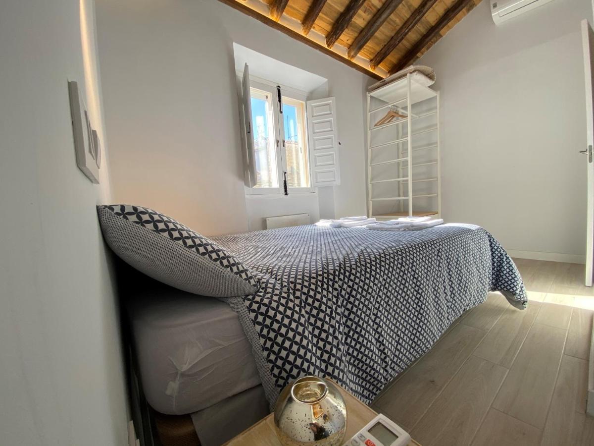 Apartamento Torre Del Aver Caceres Luaran gambar